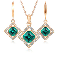 Load image into Gallery viewer, Emerald Lumina Swarovski Crystal Silver Necklace Set
